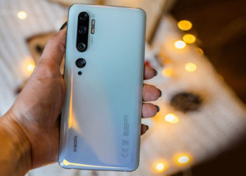 Владельцы Xiaomi Mi Note 10 в России дождались Android 11