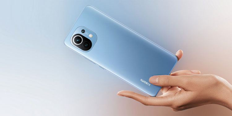 Xiaomi Mi 11 Lite показали на живых фото и видео