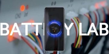 Как Xiaomi тестирует аккумуляторы для смартфонов