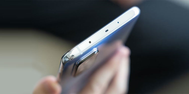 В Redmi K40 будут применяться OLED-дисплеи Samsung E4