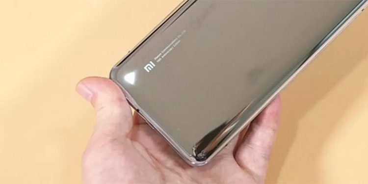 Xiaomi Mi 11 Lite представят вместе с Xiaomi Mi 11 Pro
