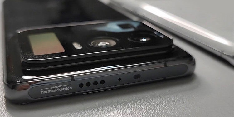 Опубликован шпионский обзор Xiaomi Mi 11 Ultra