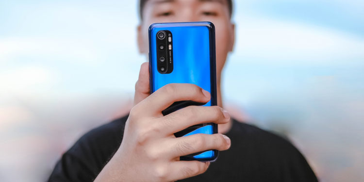 Xiaomi Mi Note 10 Lite в России уже получает Android 11