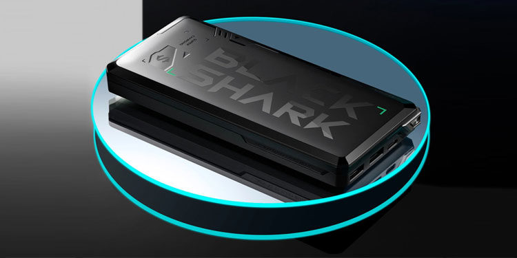 С Black Shark 4 представят наушники и внешний аккумулятор