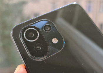 Живые фото Xiaomi Mi 11 Lite и его распаковка на видео