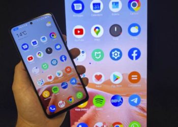 Как транслировать или показывать экран Xiaomi на телевизоре