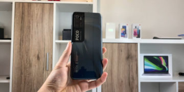 Видео распаковки нового смартфона POCO M3 Pro