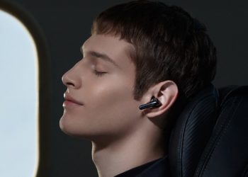 Раскрыты возможности новых наушников Xiaomi FlipBuds Pro