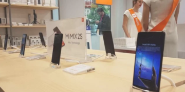 Он заплатит Xiaomi компенсацию за то, что плохо отзывался о ее смартфонах